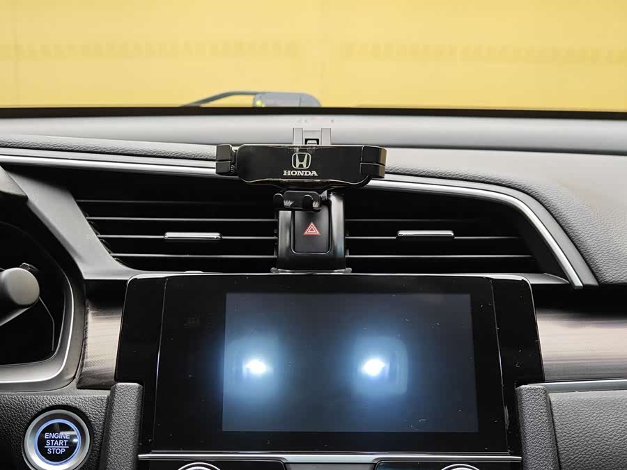 Honda Civic 2021 #16 Honda Civic 2021 car image #16