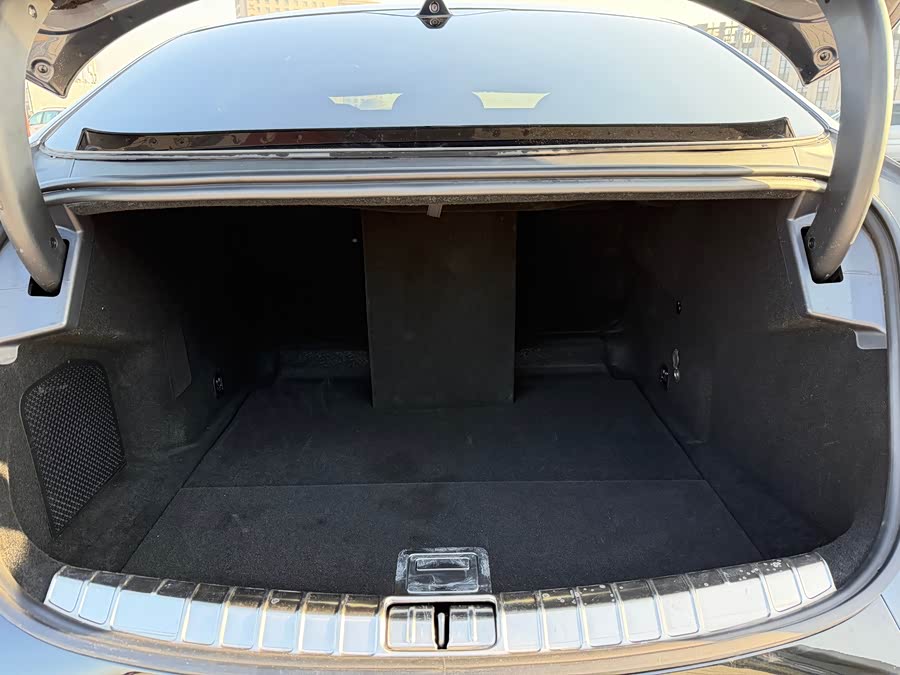 Denza Z9 2024 immagine di auto #16