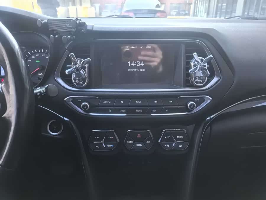 GAC Qizhi PHEV 2018 car image #16