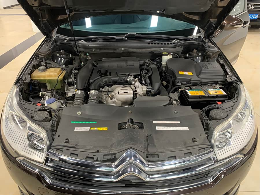 Citroen C5 2015 изображение автомобиля #16