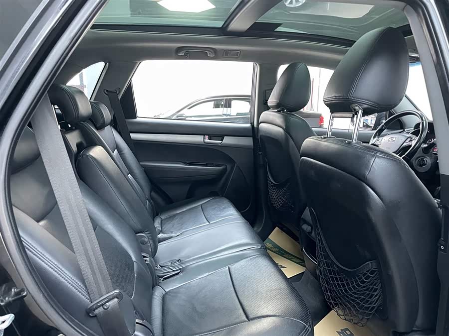 起亚 索兰托 2015 汽车图片 #16