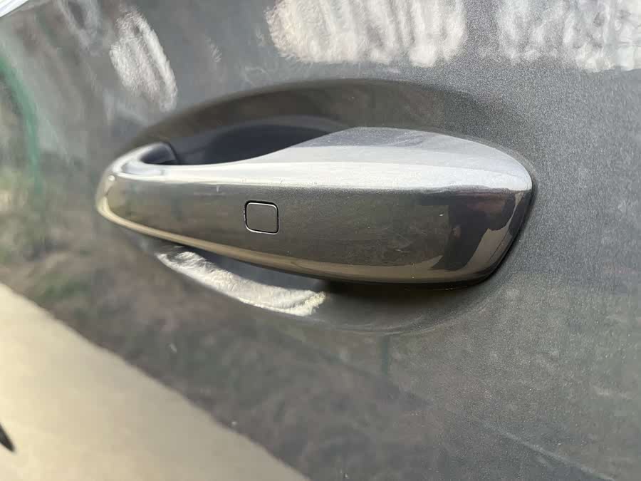 BYD Tang 2018 car image #16