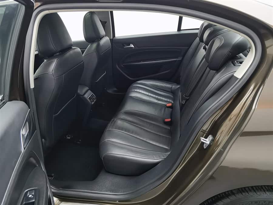 Peugeot 408 2015 car image #16