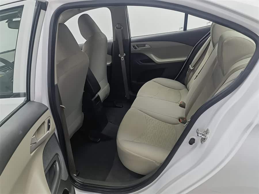 Chevrolet Sail 2015 car image #16