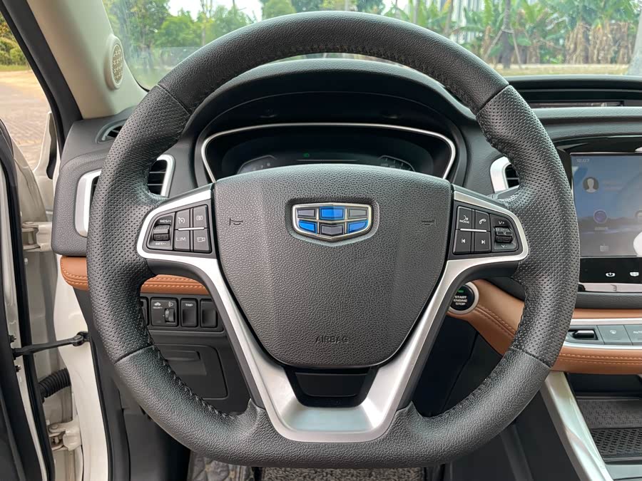 GEELY Vision X6 2018 car image #16