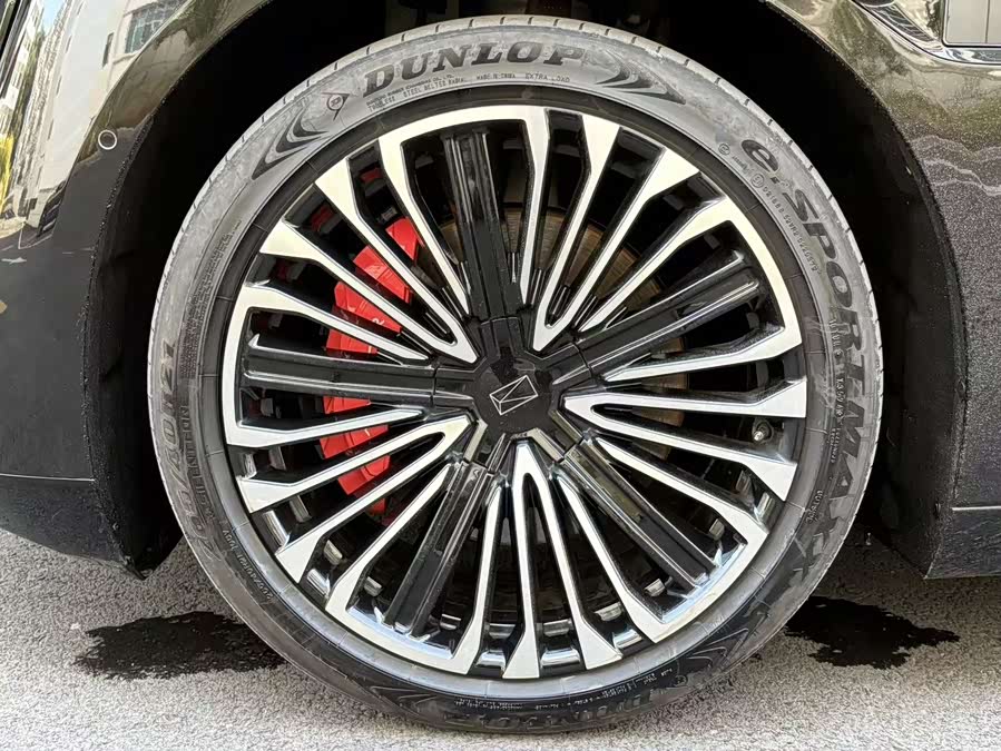 阿维塔 阿维塔12 2024 汽车图片 #16