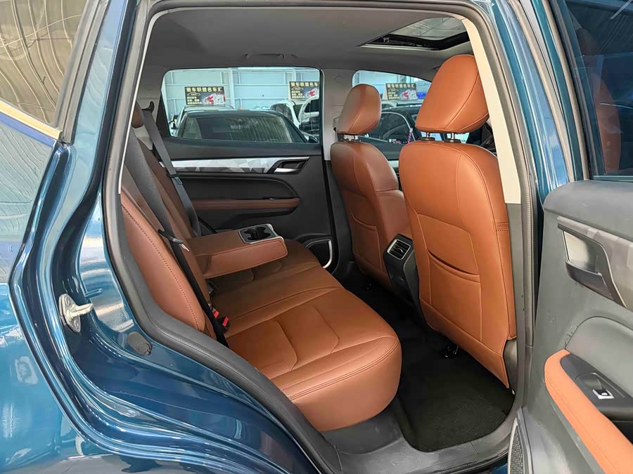 GEELY Vision X6 2022 car image #16