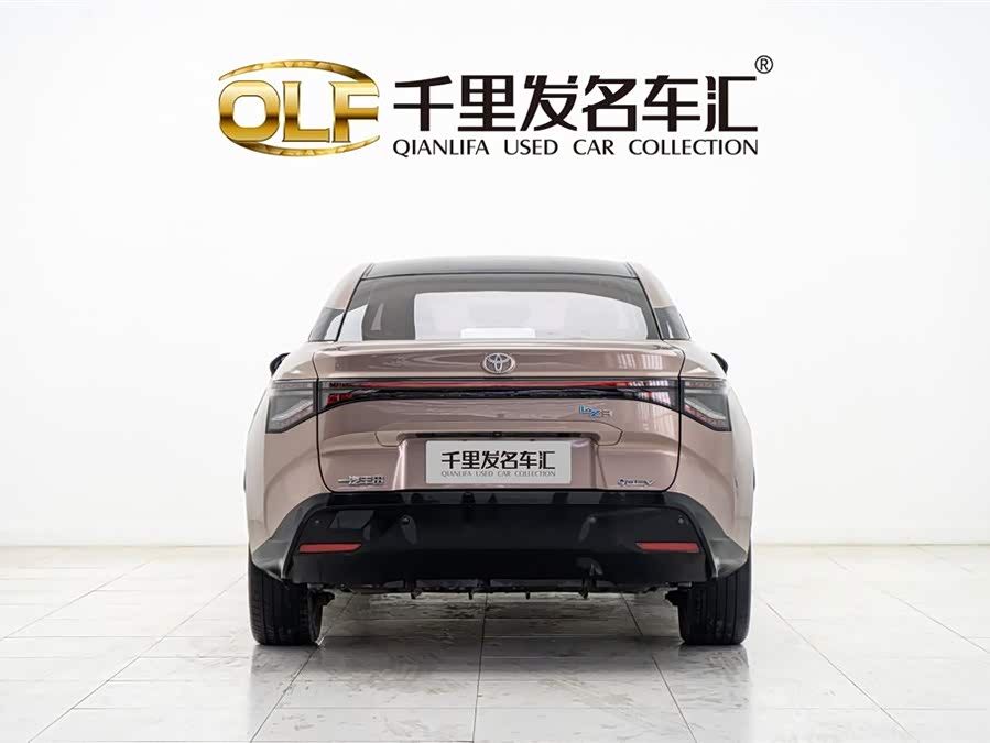 Toyota bZ3 2023 immagine di auto #16