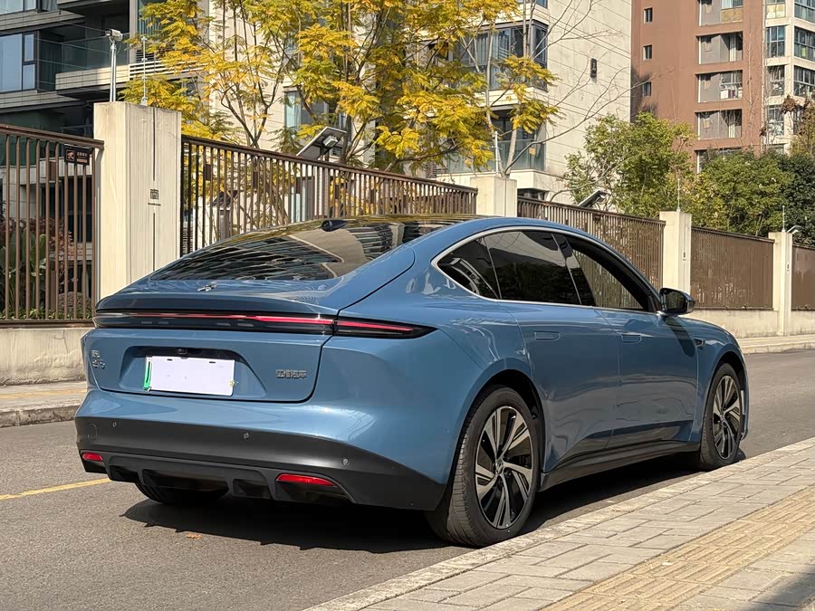 蔚来 蔚来ET5 2023 汽车图片 #16