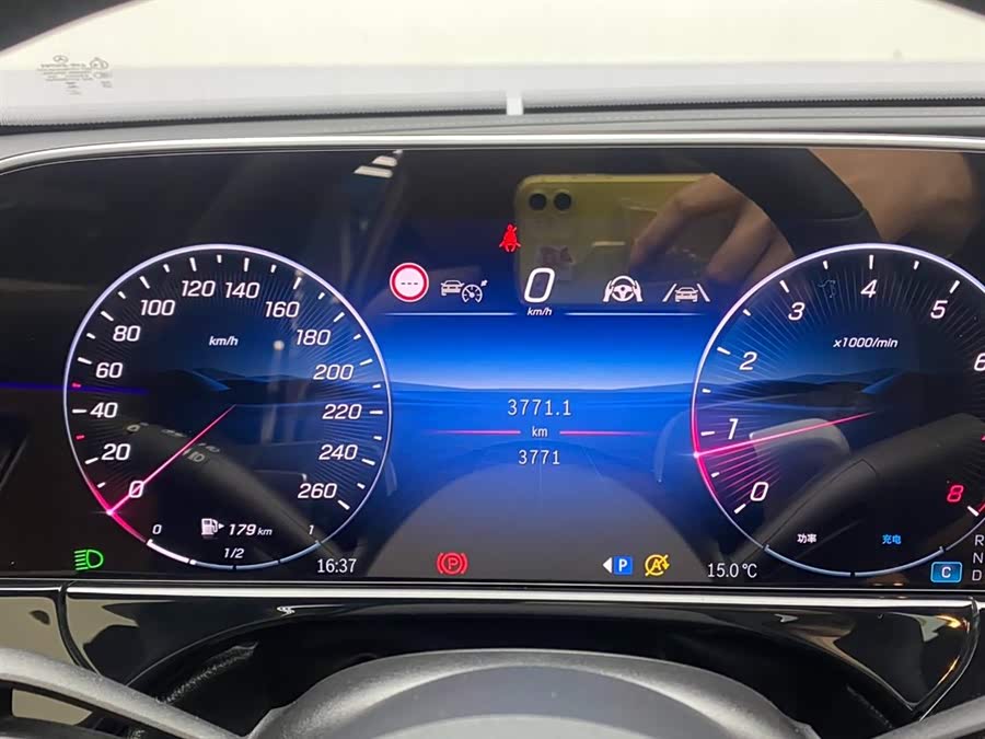 Mercedes-Benz E Class 2025 car image #16