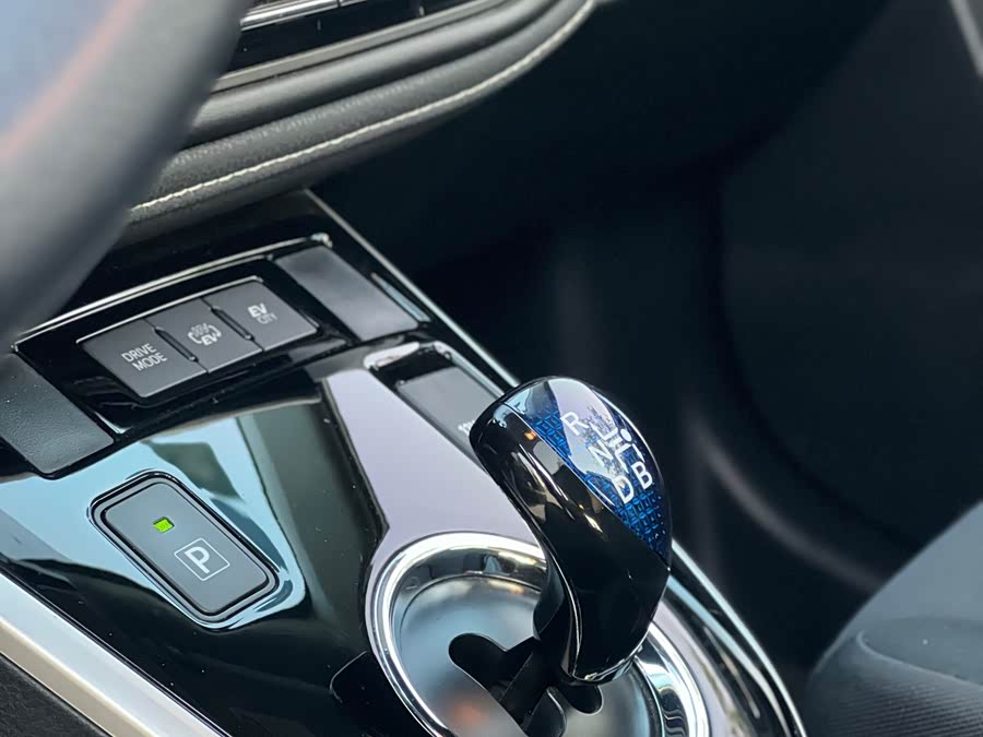 Corolla Hybird E+ 2019 car image #16