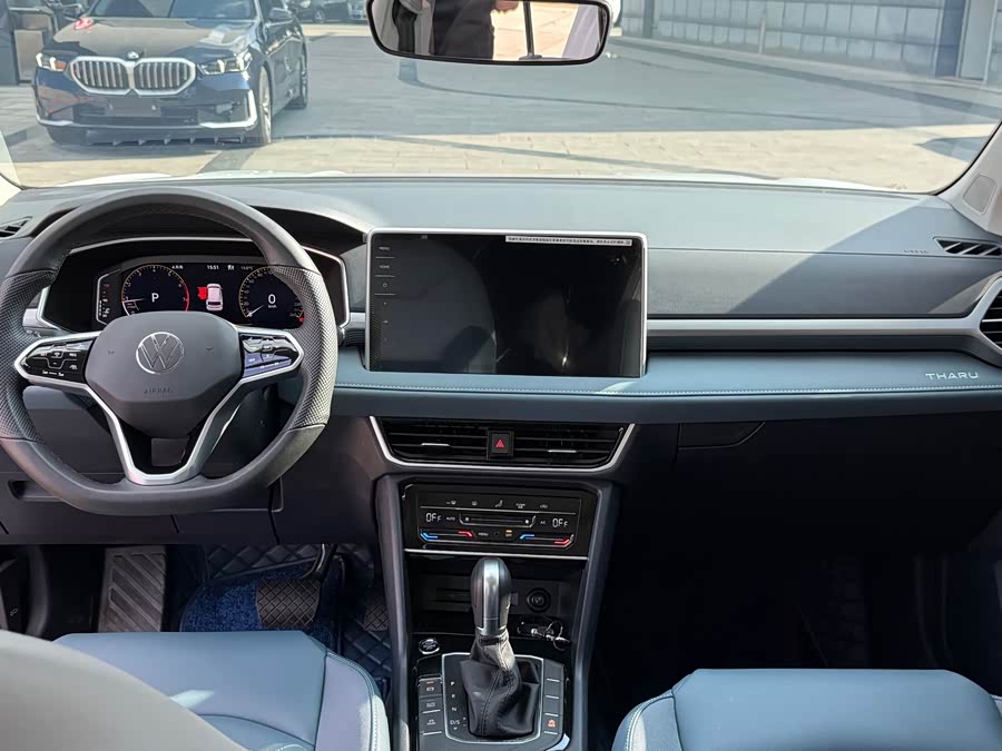 Volkswagen Tharu 2023 car image #16