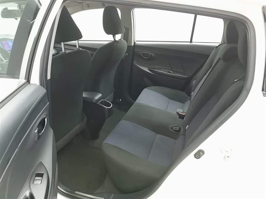 Toyota Yaris L Zhixuan 2019 immagine di auto #16