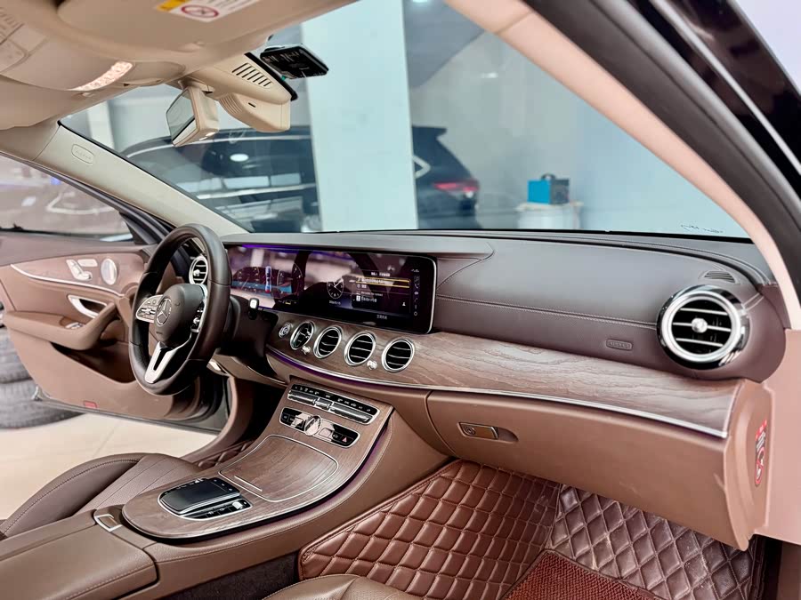 奔驰 奔驰E级 2020 汽车图片 #16