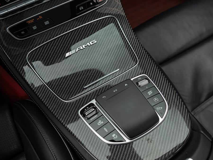 Mercedes-Benz E AMG 2021 immagine di auto #16