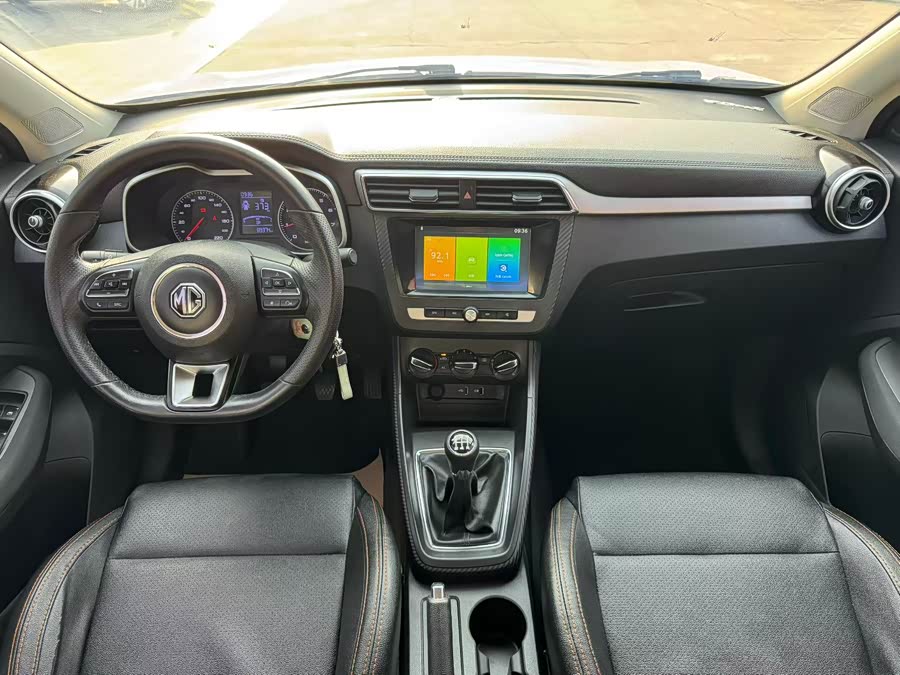 MG ZS 2017 car image #16