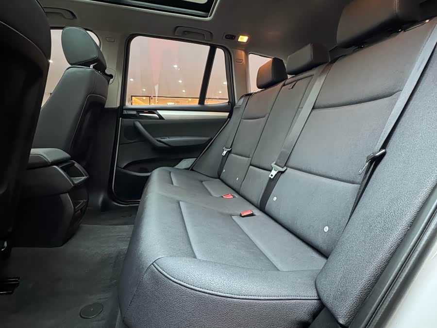 BMW X3 (Imported) 2017 imagen de coche #16