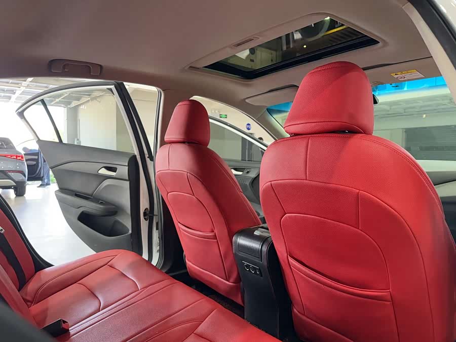 Chevrolet Cavalier 2018 imagem de carro #16