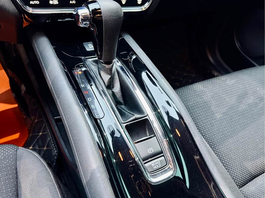 Honda VEZEL 2021 immagine di auto #16