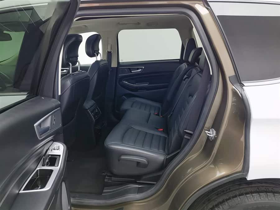 Ford Edge 2015 car image #16