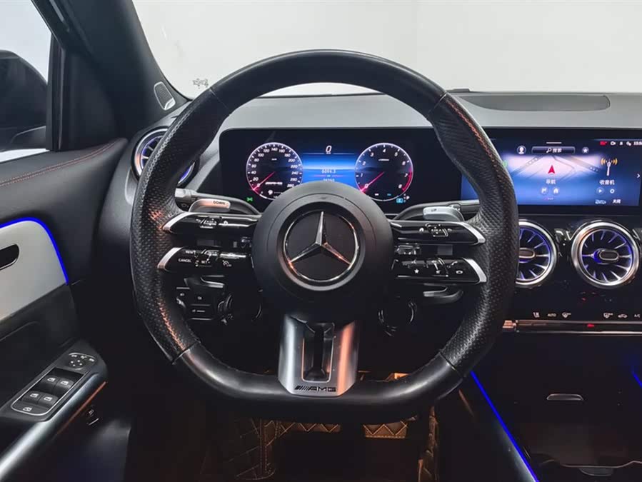 Mercedes-Benz GLA AMG 2023 car image #16