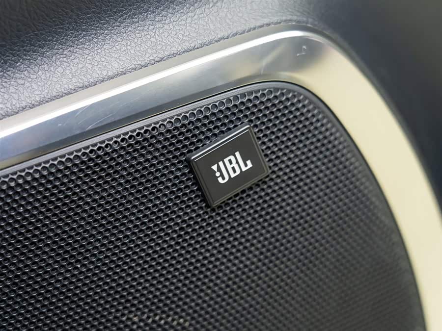 Toyota Vellfire 2020 immagine di auto #16