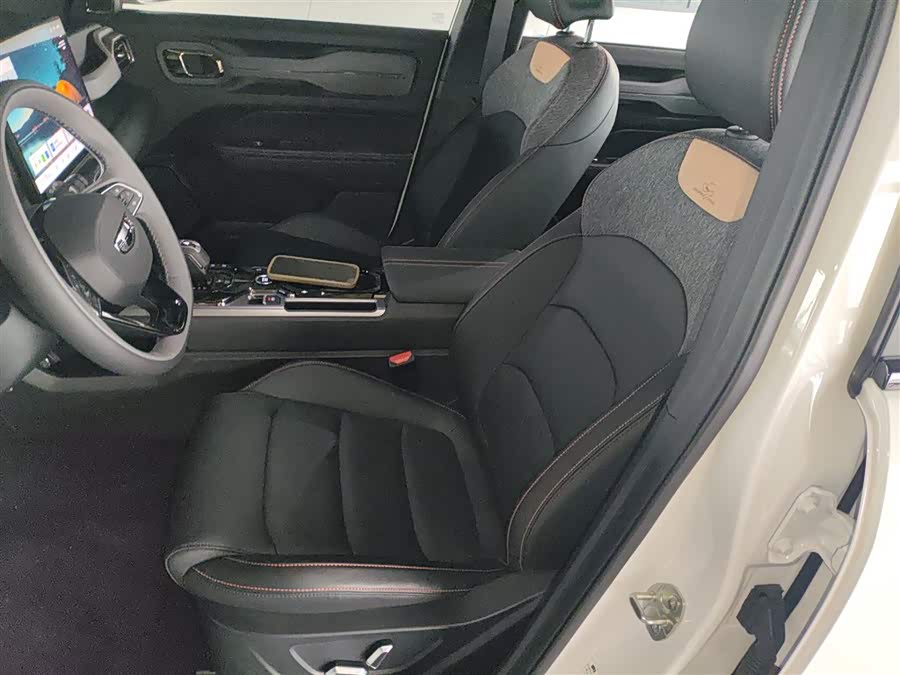 GEELY Cowboy 2025 car image #16