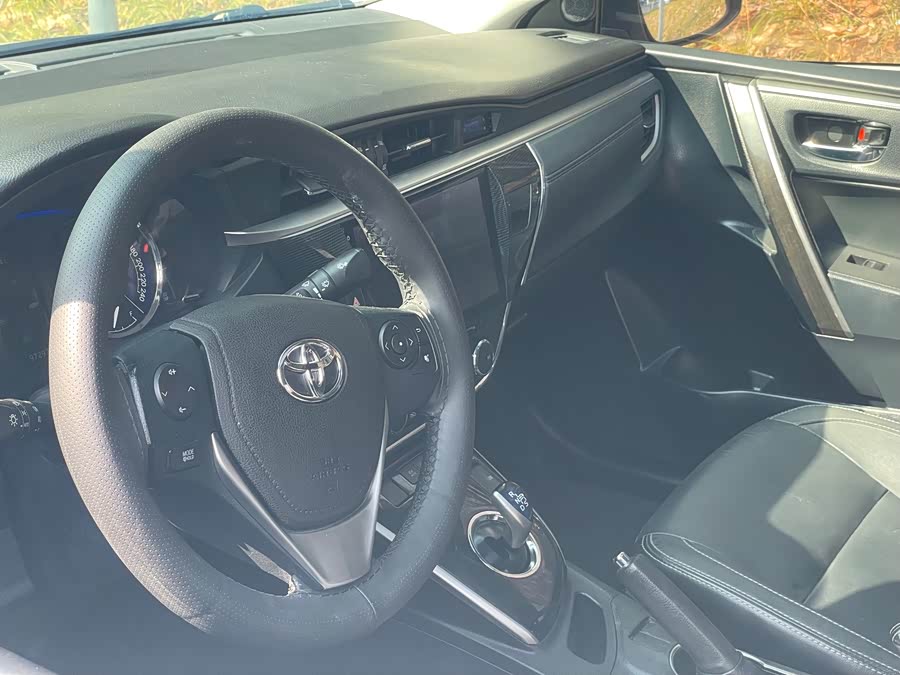 Toyota Corolla 2016 #16 Toyota Corolla 2016 car image #16