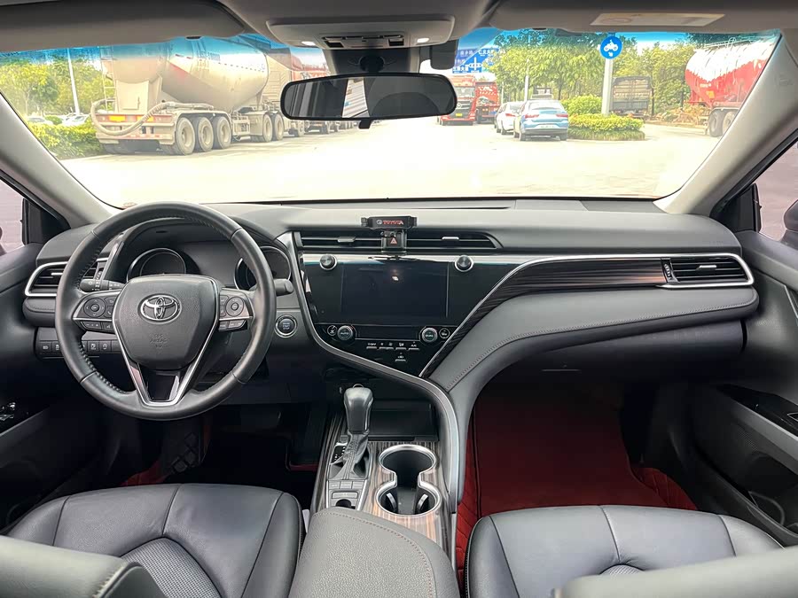 Toyota Camry 2020 #16 Toyota Camry 2020 car image #16