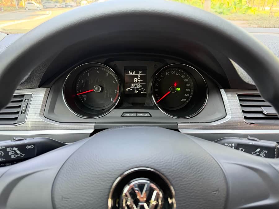 Volkswagen Bora 2021 car image #16