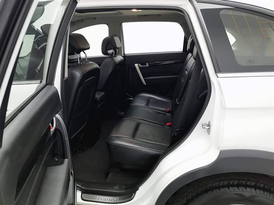 Chevrolet Captiva 2015 #16 Chevrolet Captiva 2015 car image #16