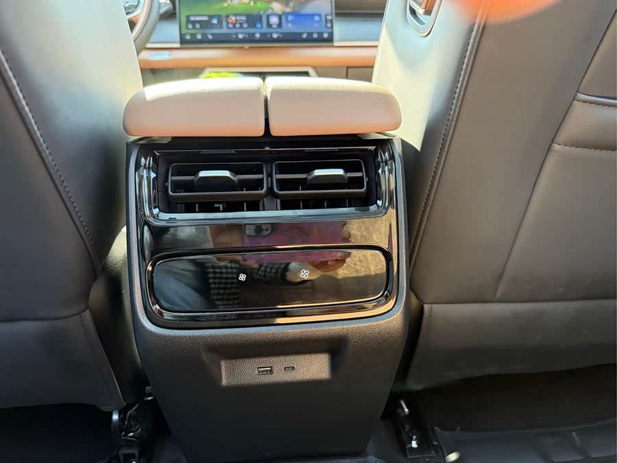 Chery Tiggo8L 2024 car image #16