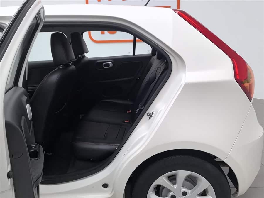 MG 3 2016 car image #16