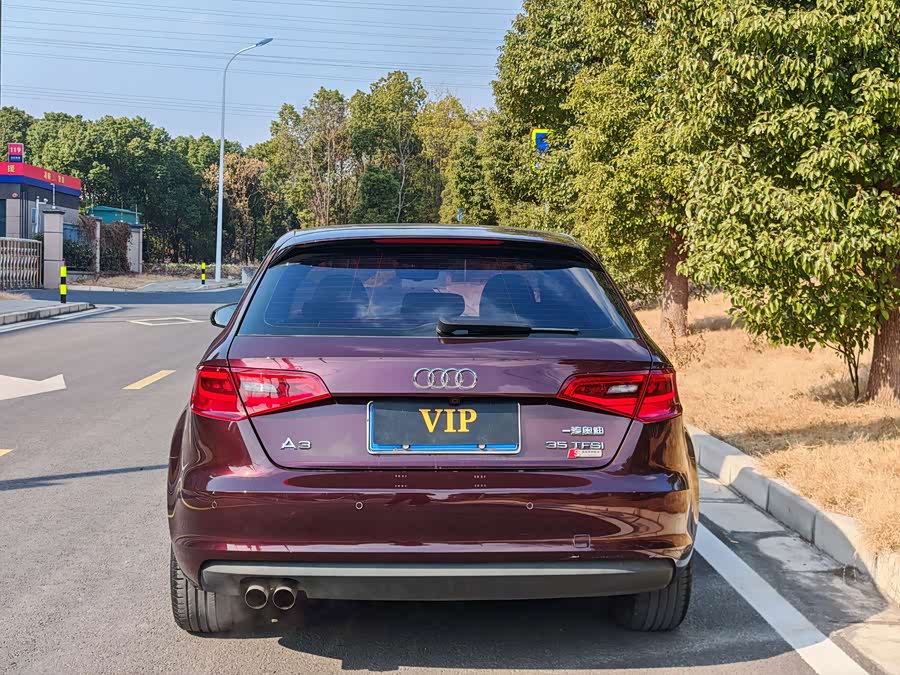 Audi A3 2017 car image #16