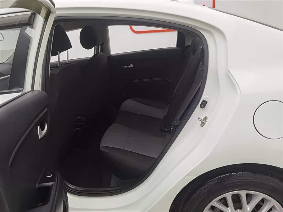 起亚 起亚K2 2016 汽车图片 #16