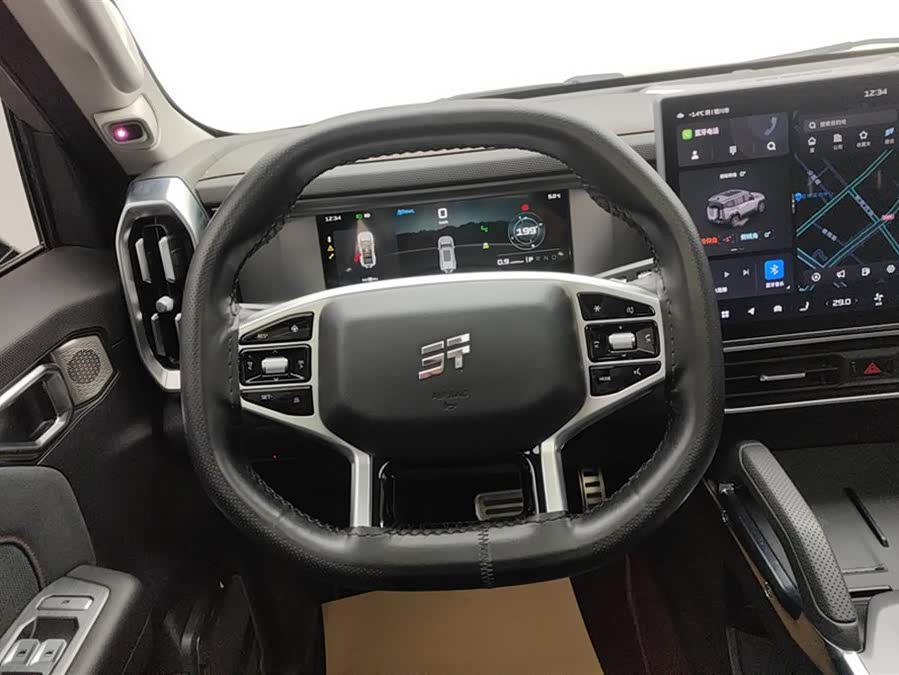 Jetour Traveller 2023 car image #16