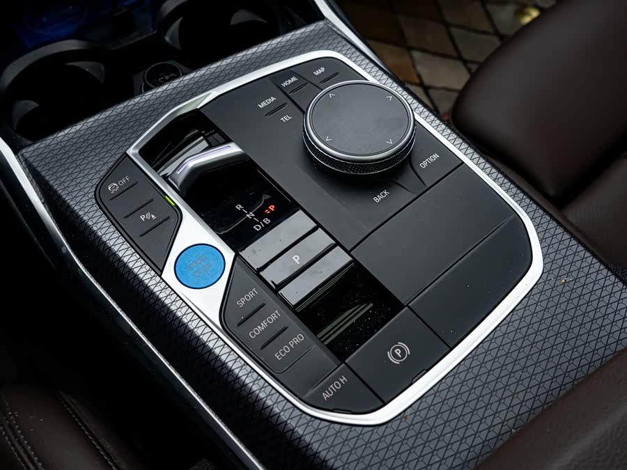 BMW i3 2024 #16 BMW i3 2024 car image #16