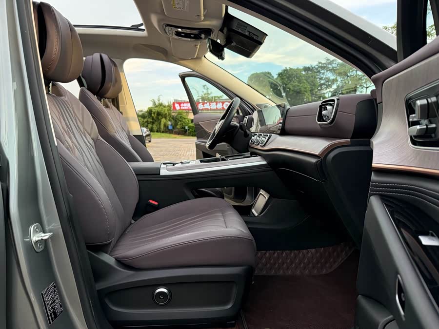 Chery Tiggo9 C-DM 2025 immagine di auto #16