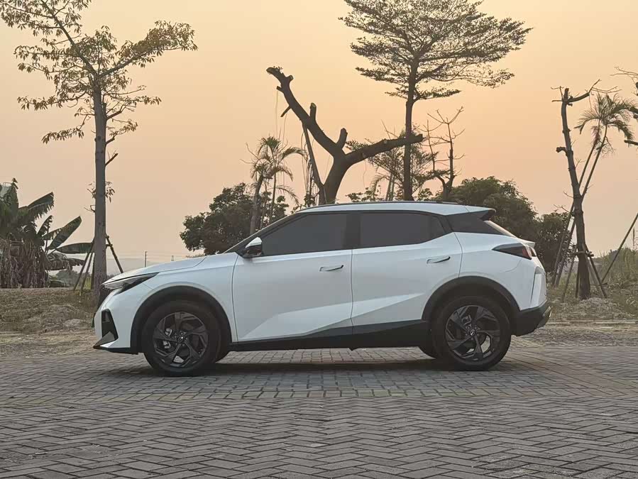 GAC Trumpchi GS3 2025 car image #16