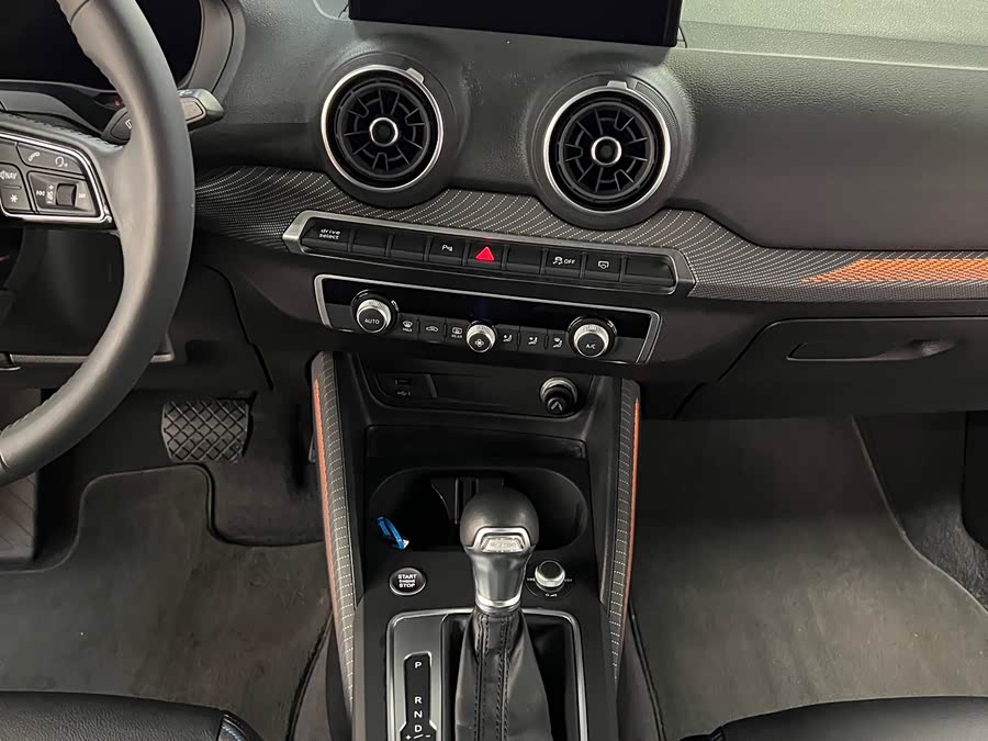 奥迪 奥迪Q2L e-tron 2021 汽车图片 #16