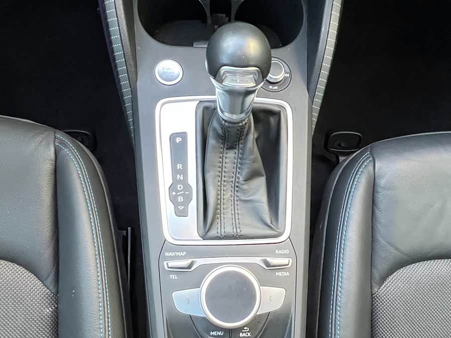 奥迪 奥迪Q2L e-tron 2021 汽车图片 #16