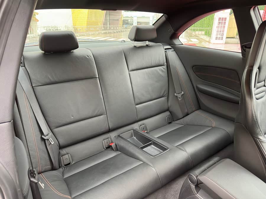 BMW 1 Series M 2012 car image #16