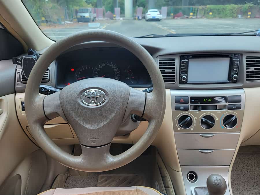 Toyota Corolla (Classic) 2012 #16 Toyota Corolla (Classic) 2012 immagine di auto #16