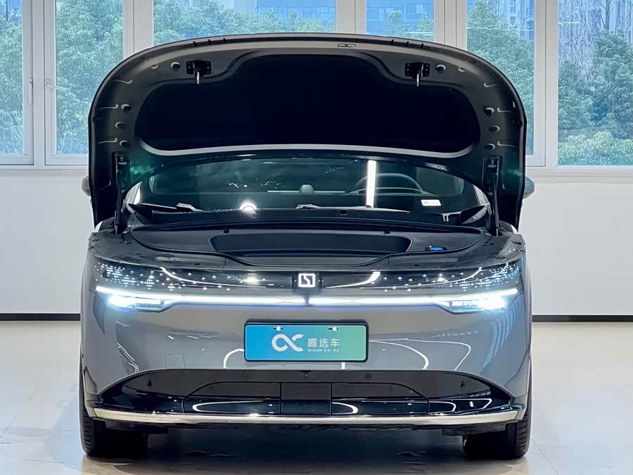 Zeekr 7X 2024 car image #16