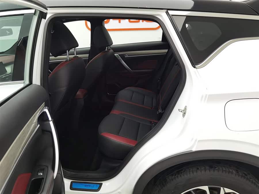 GEELY Coolray 2019 car image #16