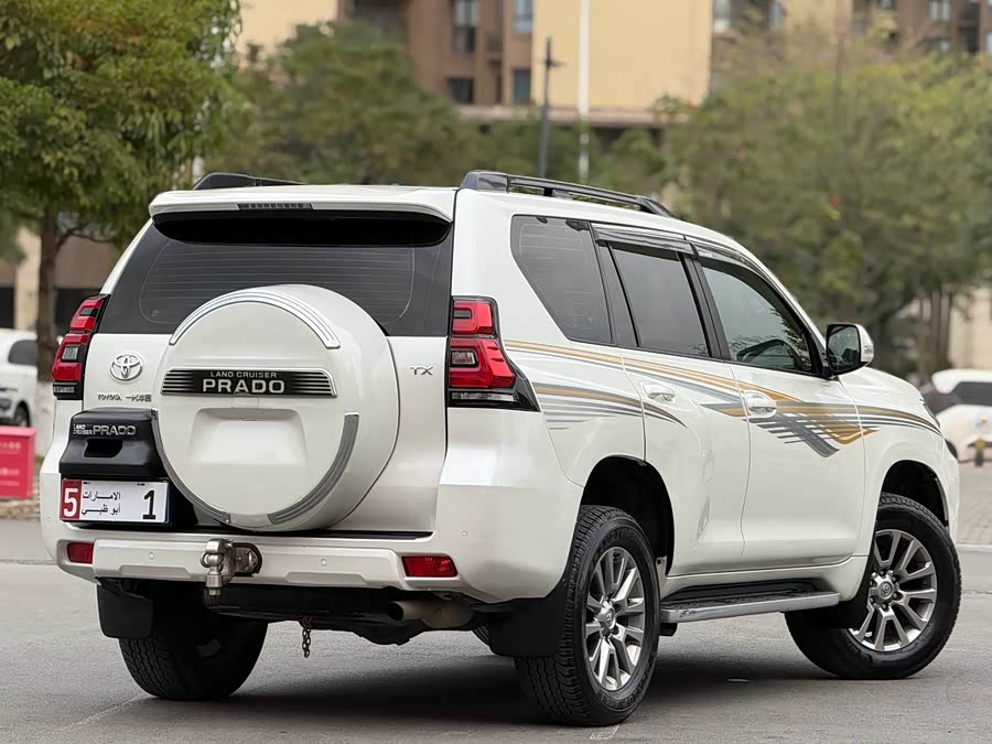 Toyota Land Cruiser Prado 2019 car image #16