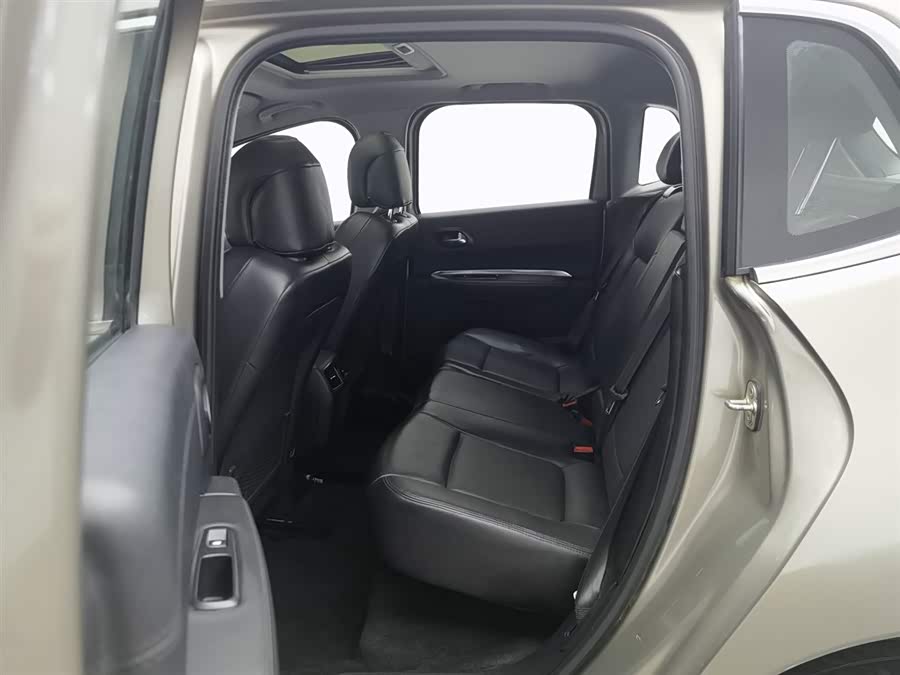 Peugeot 3008 2016 car image #16
