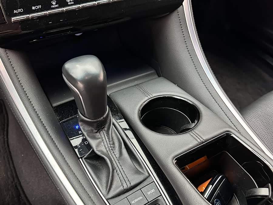 Toyota Avalon 2023 #16 Toyota Avalon 2023 car image #16