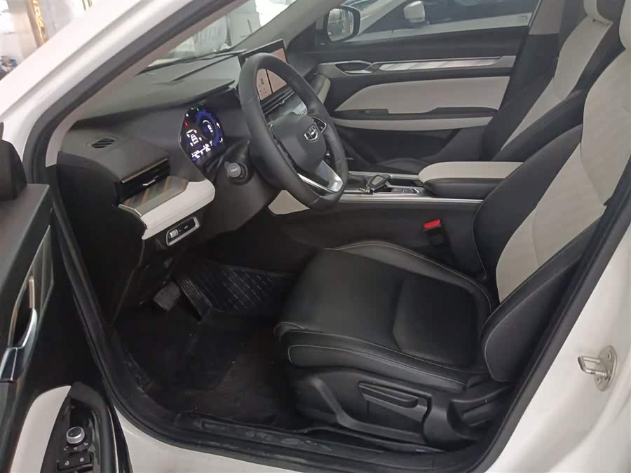 GEELY Emgrand L 2022 #16 GEELY Emgrand L 2022 صورة سيارة #16