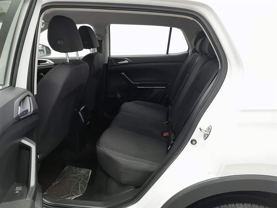 Volkswagen Tacqua 2021 car image #16